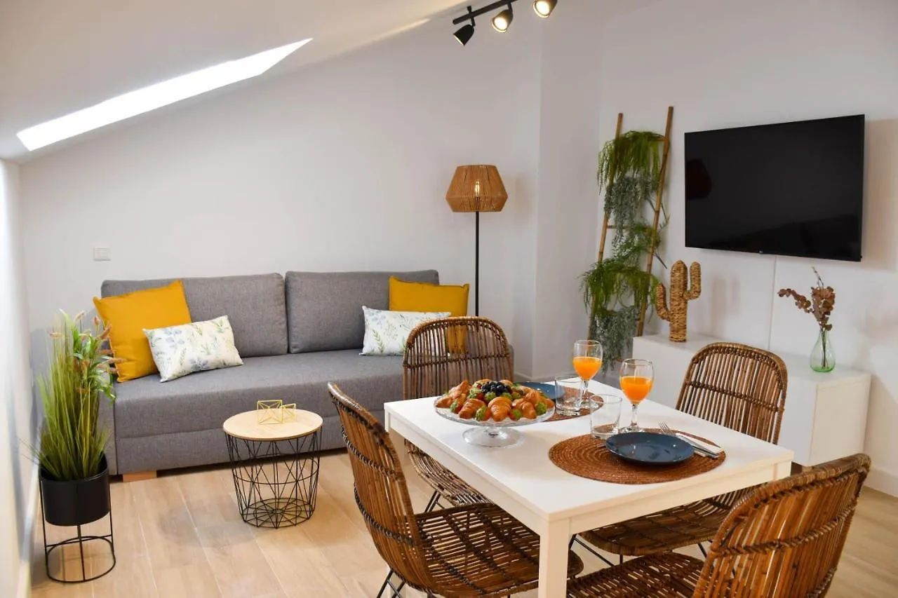 Apartamento Holidays2Malaga Trinidad Renovated 1 Bedroom Penthouse Close To City Center España